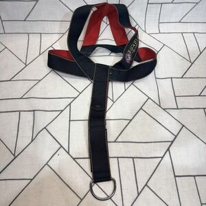 Roadie Canine Vehicle Restraint System Multi-Use Safety Harness Size 6 56-65 Lbs